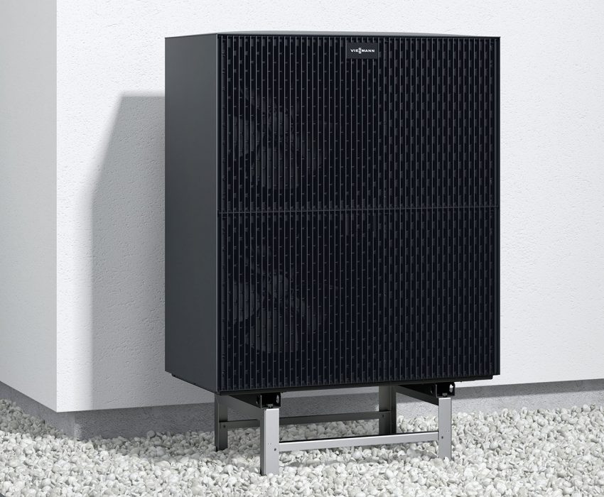 Vitocal-25X-A-outdoor-unit-with-floor-console-16-9.jpg